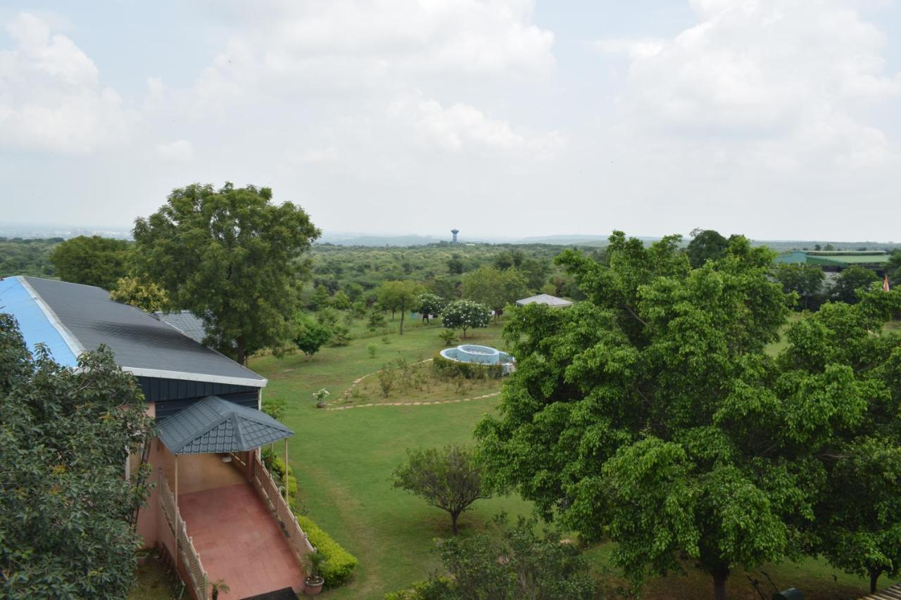 Willa Aravali Hill View Estate Gurgaon Zewnętrze zdjęcie