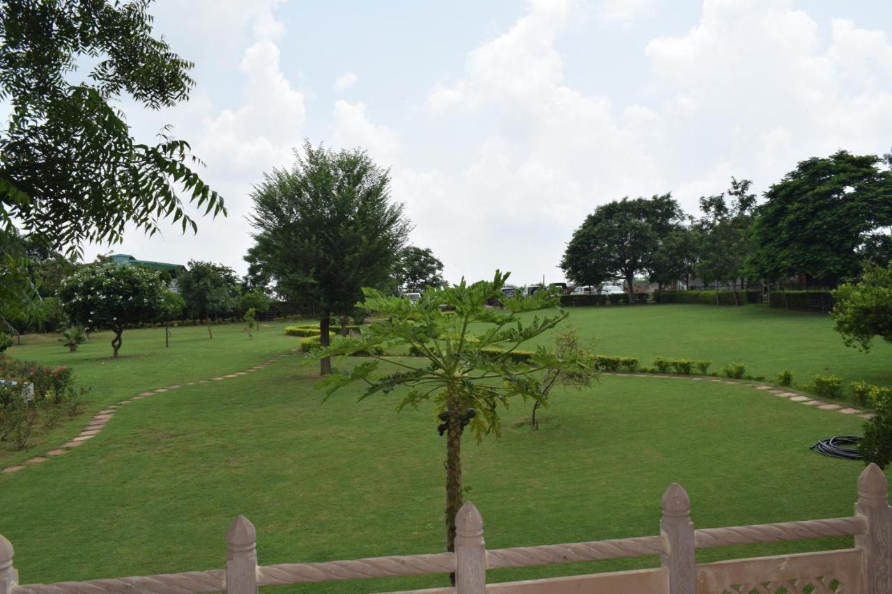 Willa Aravali Hill View Estate Gurgaon Zewnętrze zdjęcie