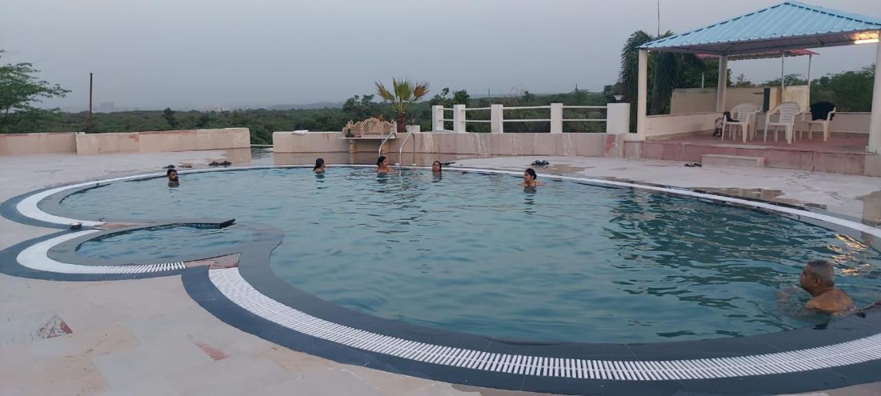 Willa Aravali Hill View Estate Gurgaon Zewnętrze zdjęcie