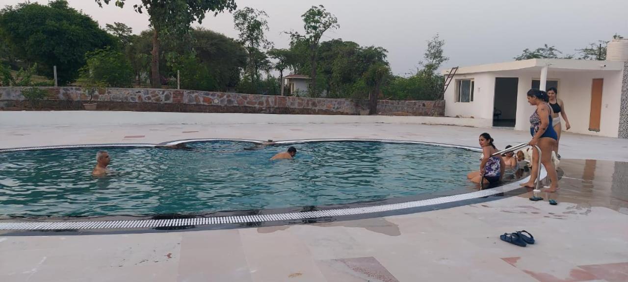 Willa Aravali Hill View Estate Gurgaon Zewnętrze zdjęcie